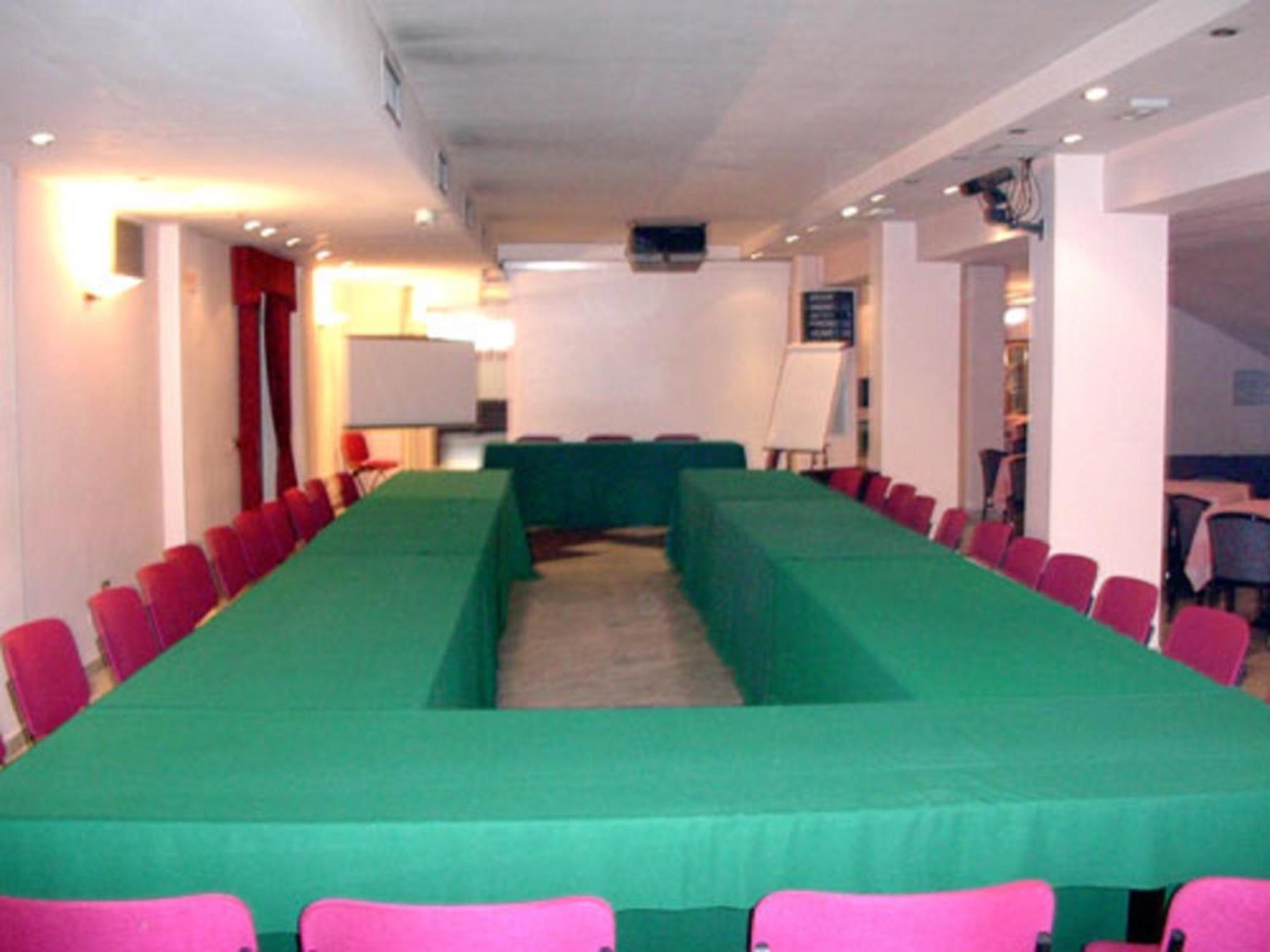 Hotel Excelsior Monticchio  Buitenkant foto