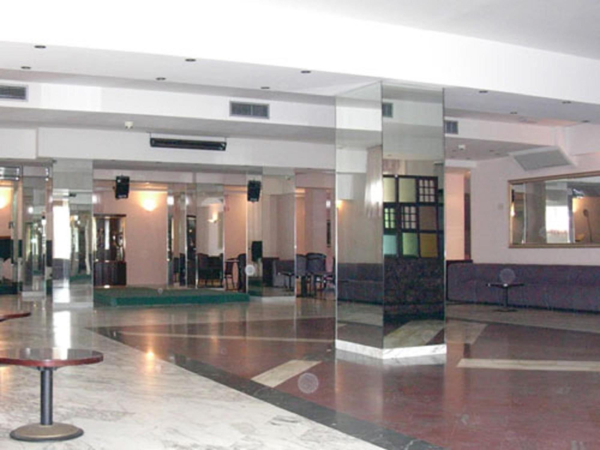 Hotel Excelsior Monticchio  Buitenkant foto