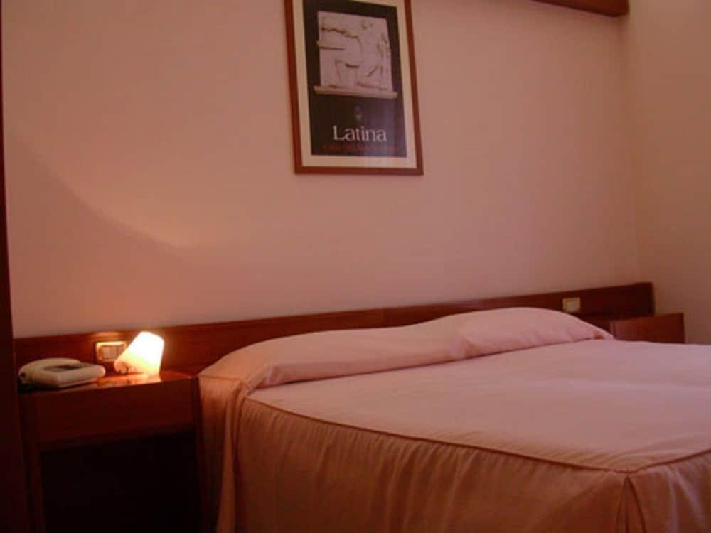 Hotel Excelsior Monticchio  Buitenkant foto
